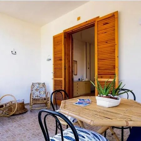 Apartment Casa Sergi 9 *