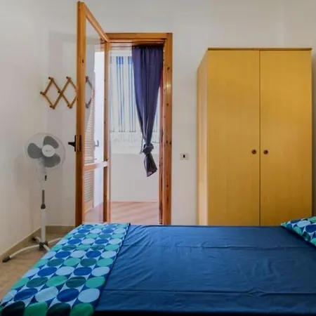 Apartment Casa Sergi 9 *